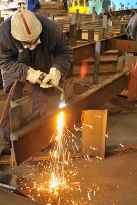 cutting steel beam